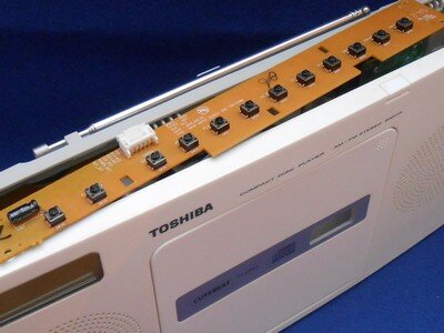 東芝のCDラジオ TY-CR22