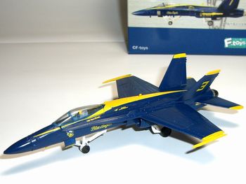 写真：F/A-18 ブルーエンジェルスの模型