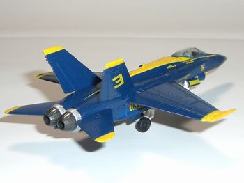 写真：F/A-18 ブルーエンジェルスの模型